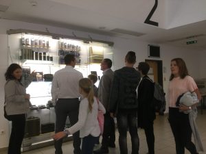 Látogatók az IT Evolúció kiállításon